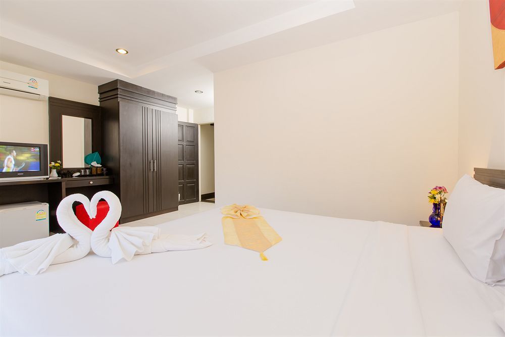 Nirvana Inn Patong Εξωτερικό φωτογραφία